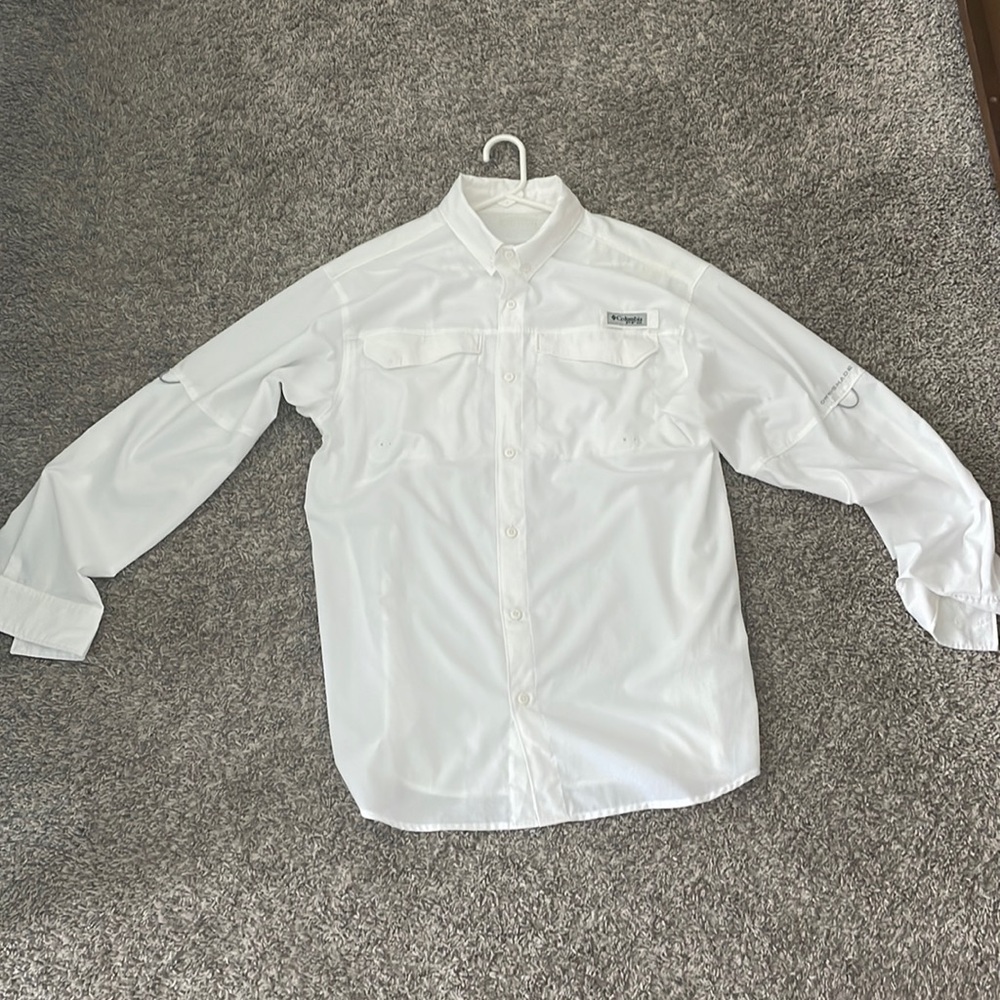 Men’s Performance Fishing Gear Button Down White Large.